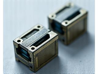 Pasturatore a gabbia aperto e chiuso per diverse condizioni di pesca.